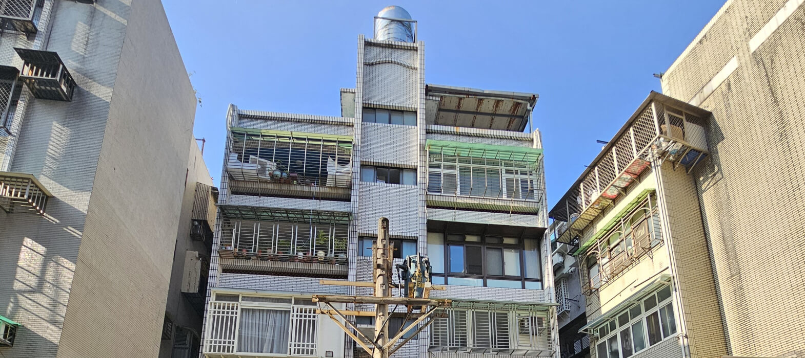 康寧路電梯增建案