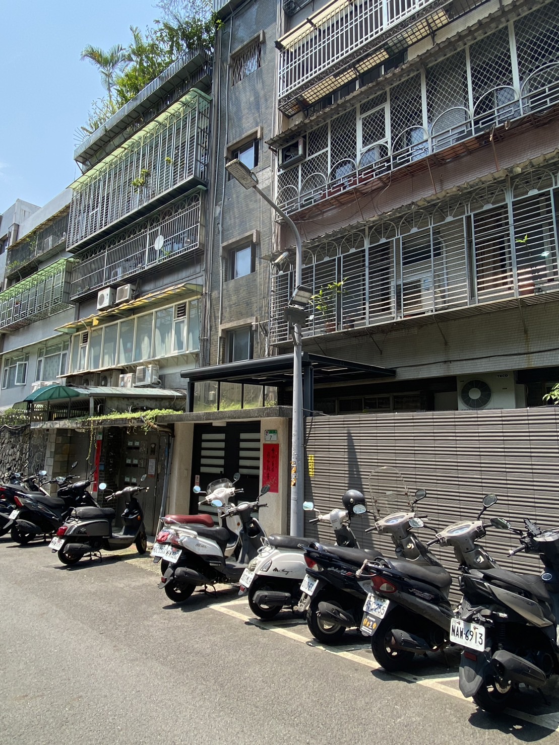 松江路老舊公寓電梯增建工程